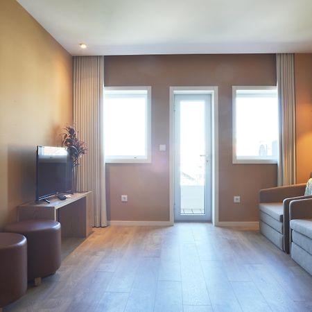 Spot Family Apartments Porto Bagian luar foto