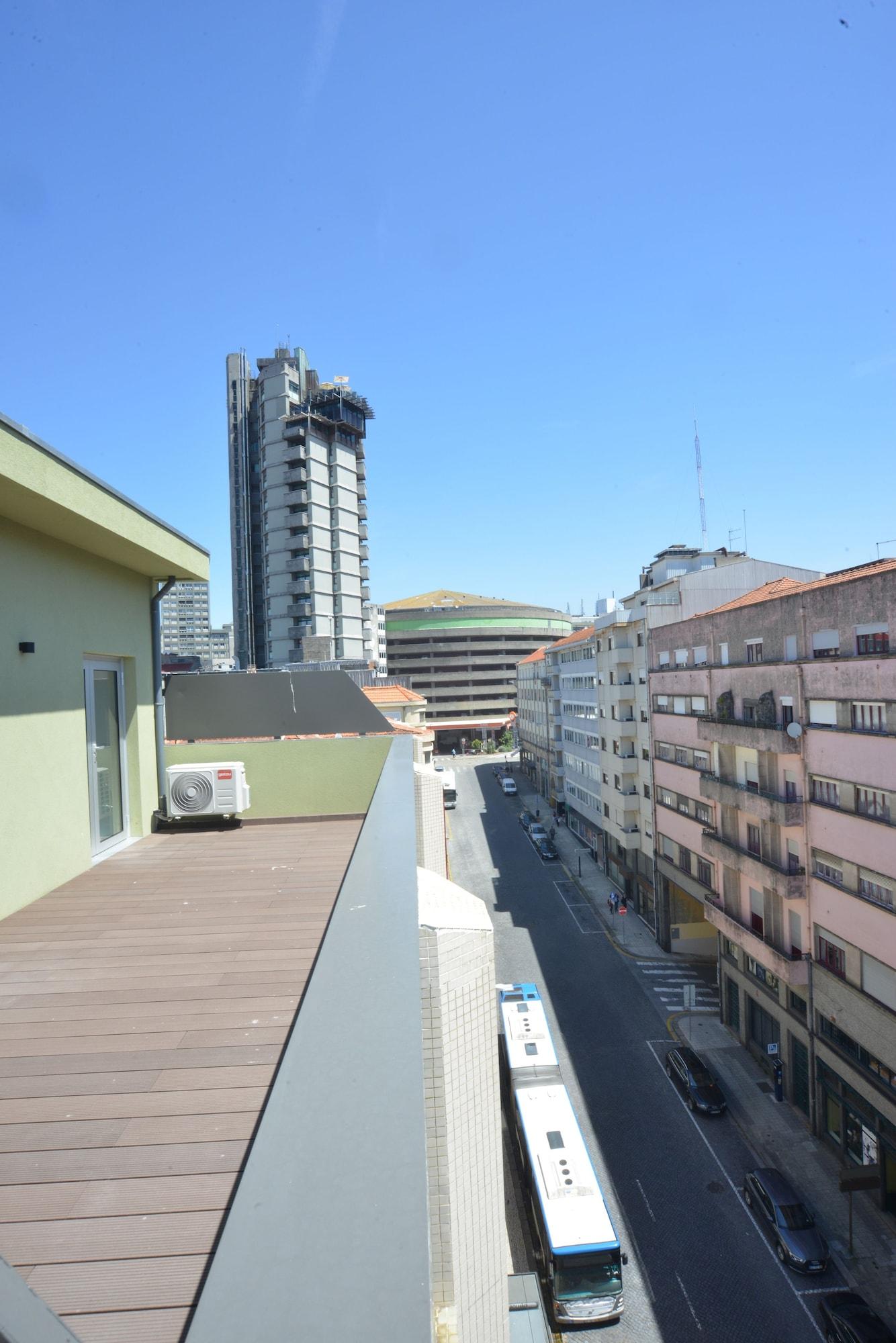 Spot Family Apartments Porto Bagian luar foto