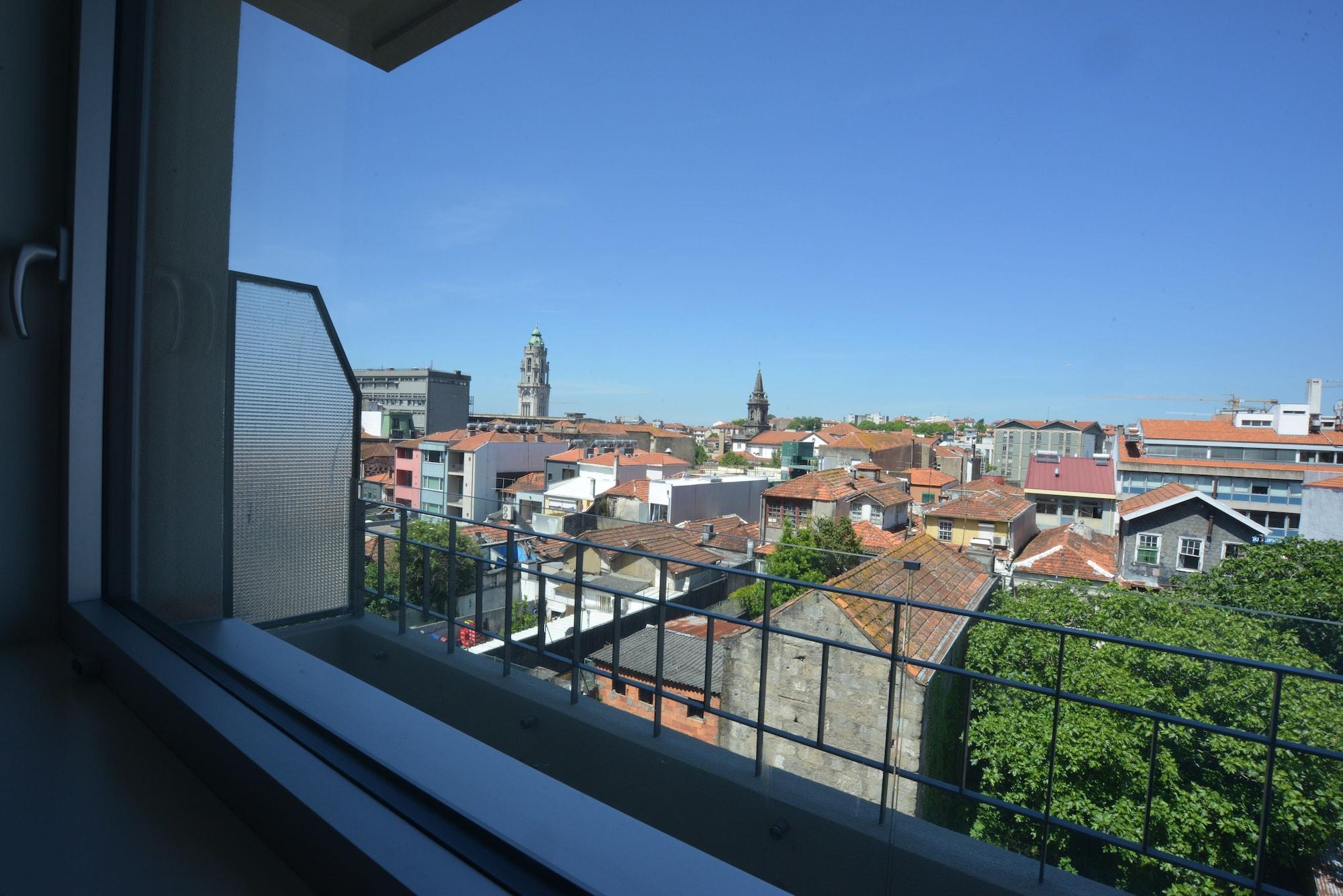 Spot Family Apartments Porto Bagian luar foto