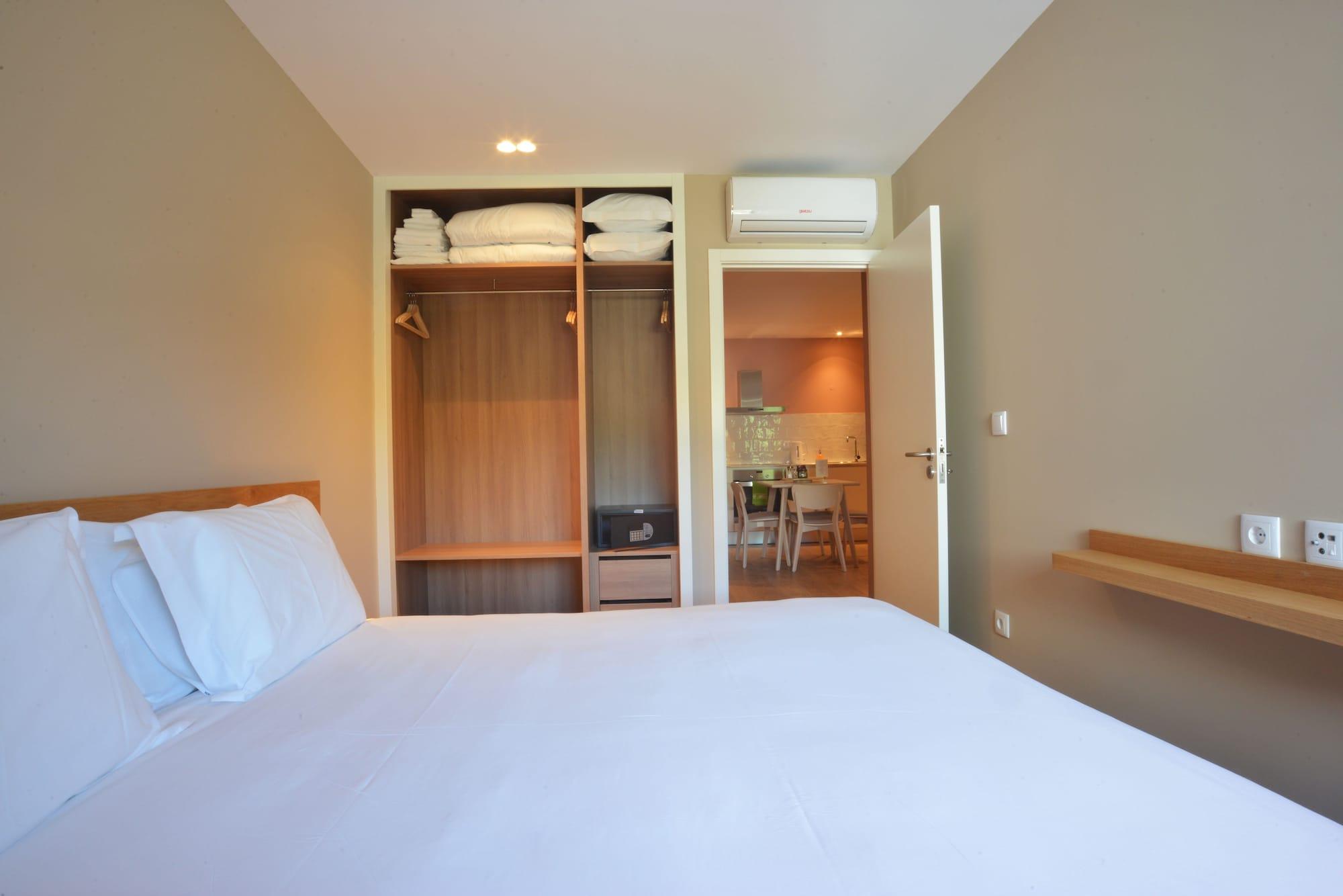 Spot Family Apartments Porto Bagian luar foto