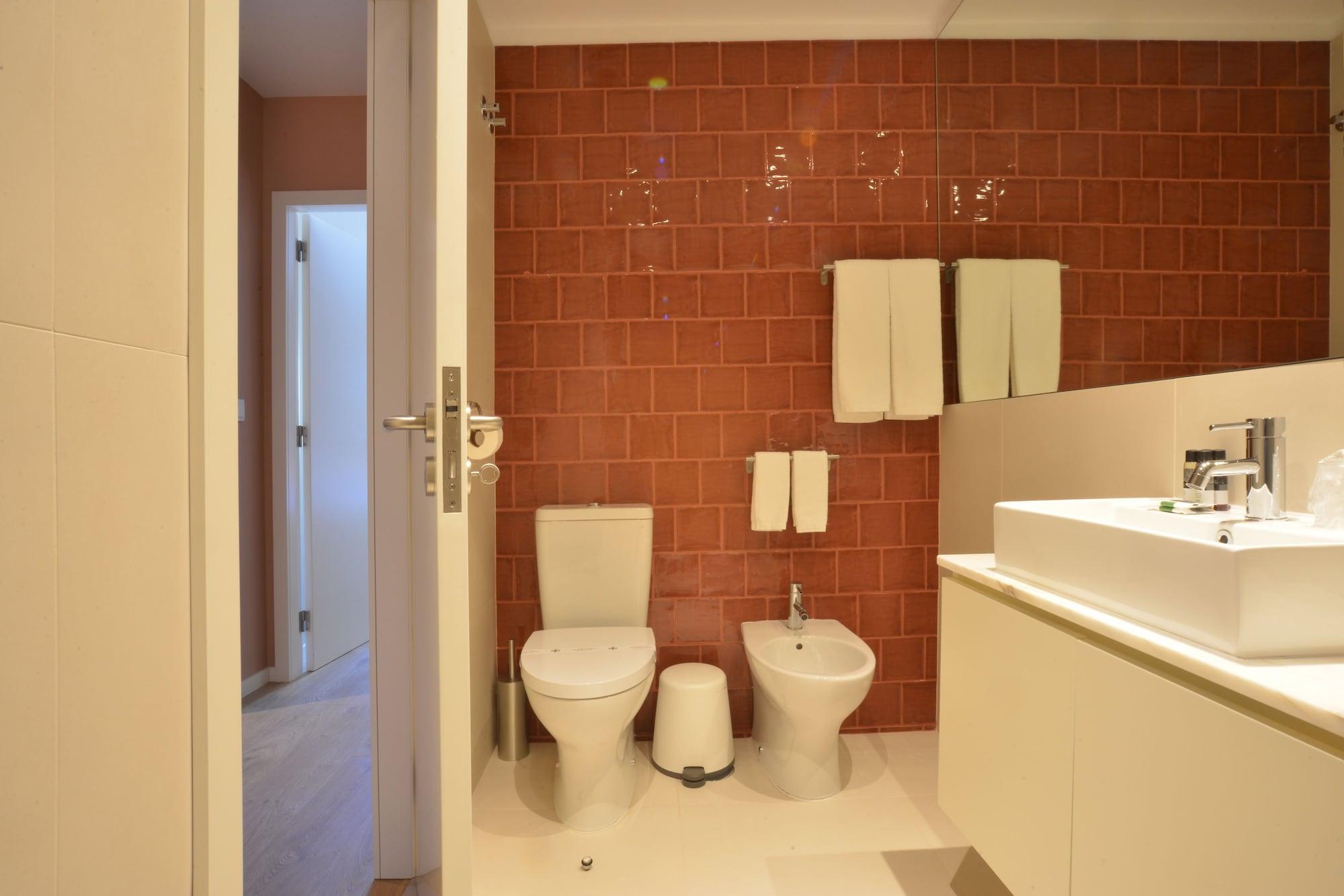 Spot Family Apartments Porto Bagian luar foto