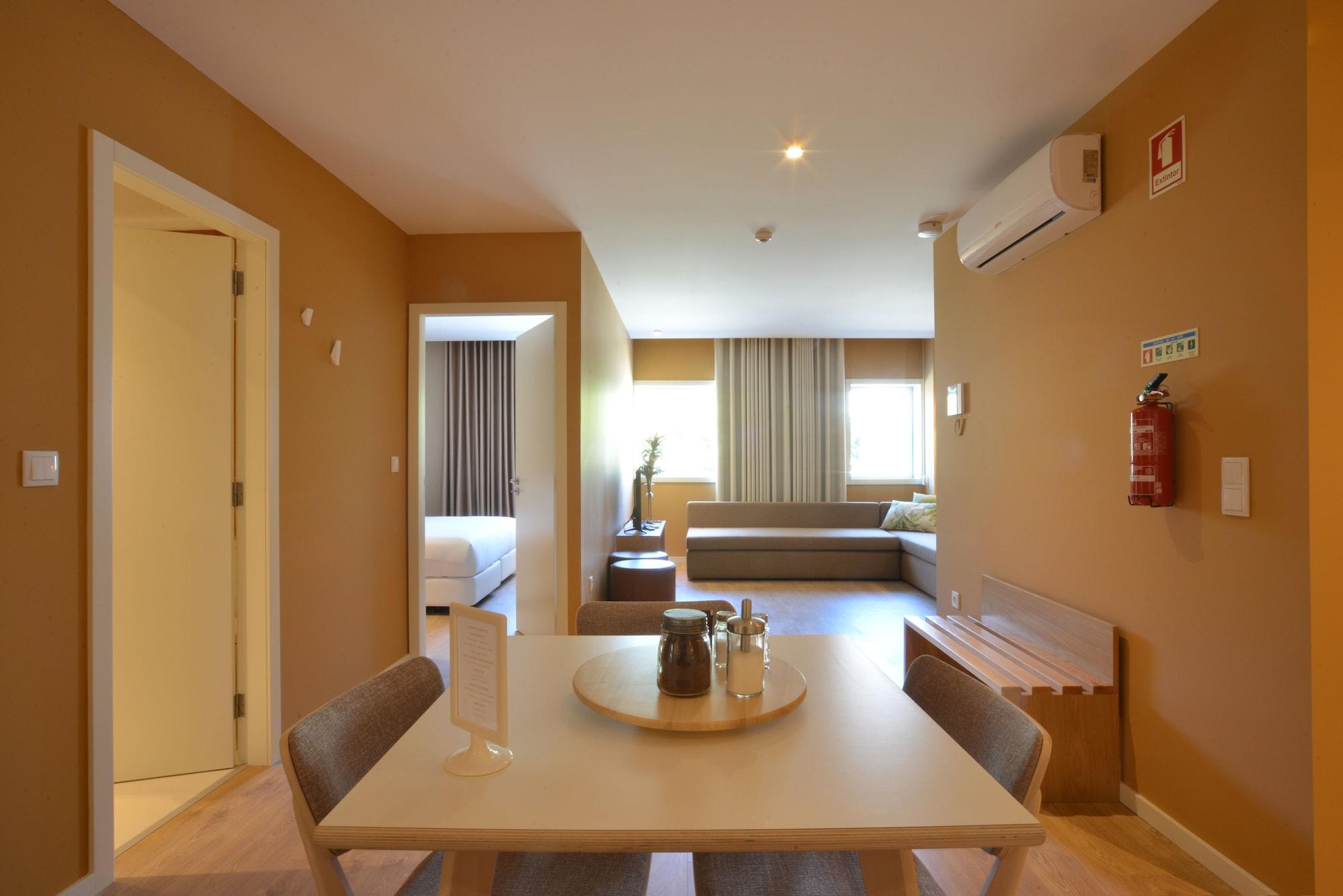 Spot Family Apartments Porto Bagian luar foto
