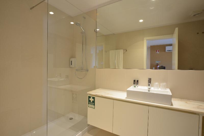 Spot Family Apartments Porto Bagian luar foto