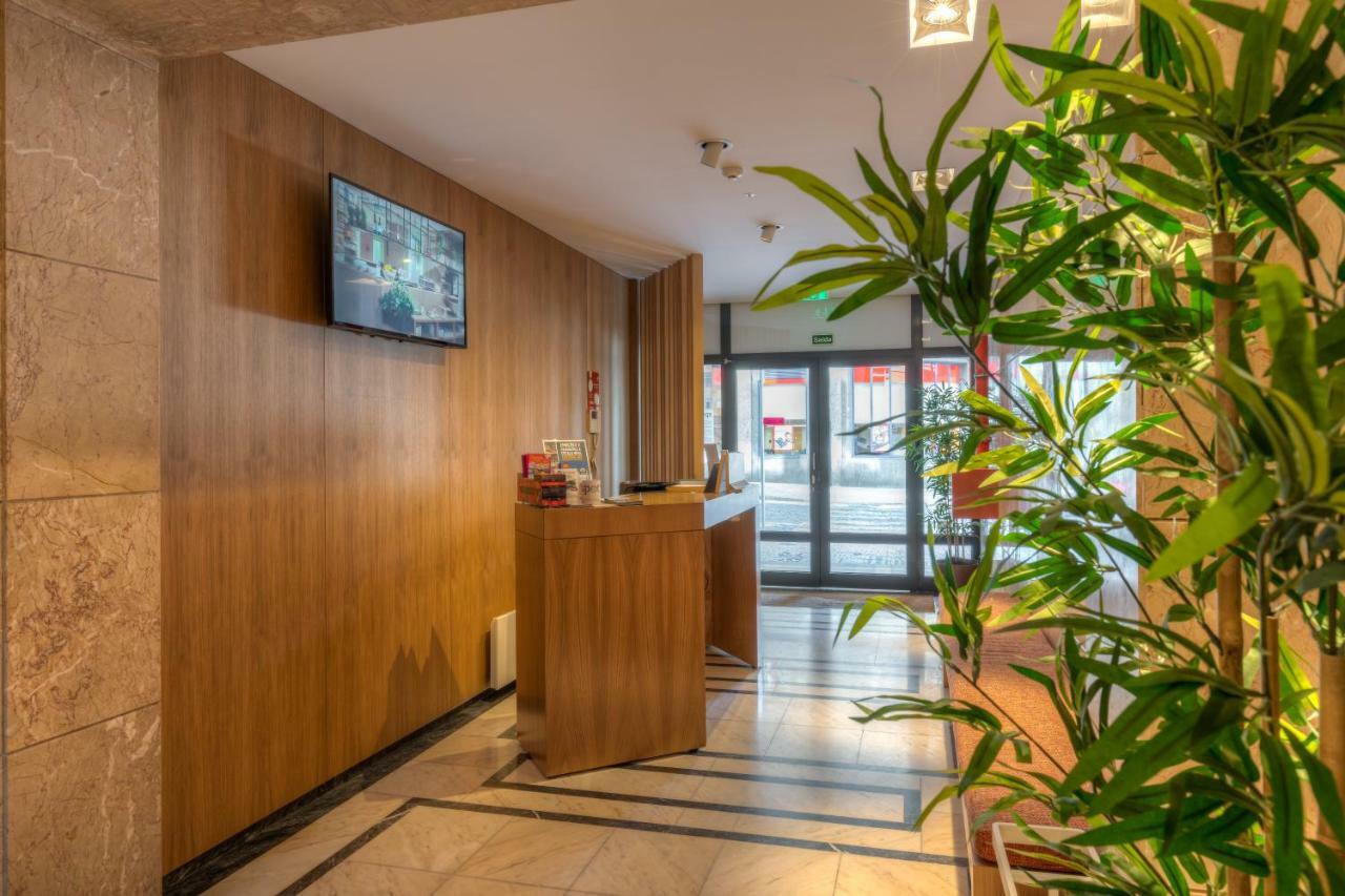 Spot Family Apartments Porto Bagian luar foto