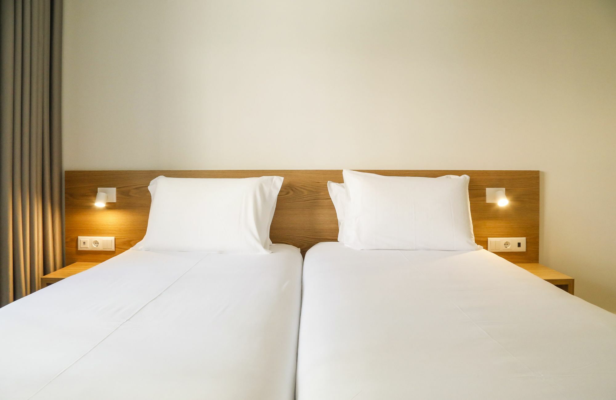 Spot Family Apartments Porto Bagian luar foto