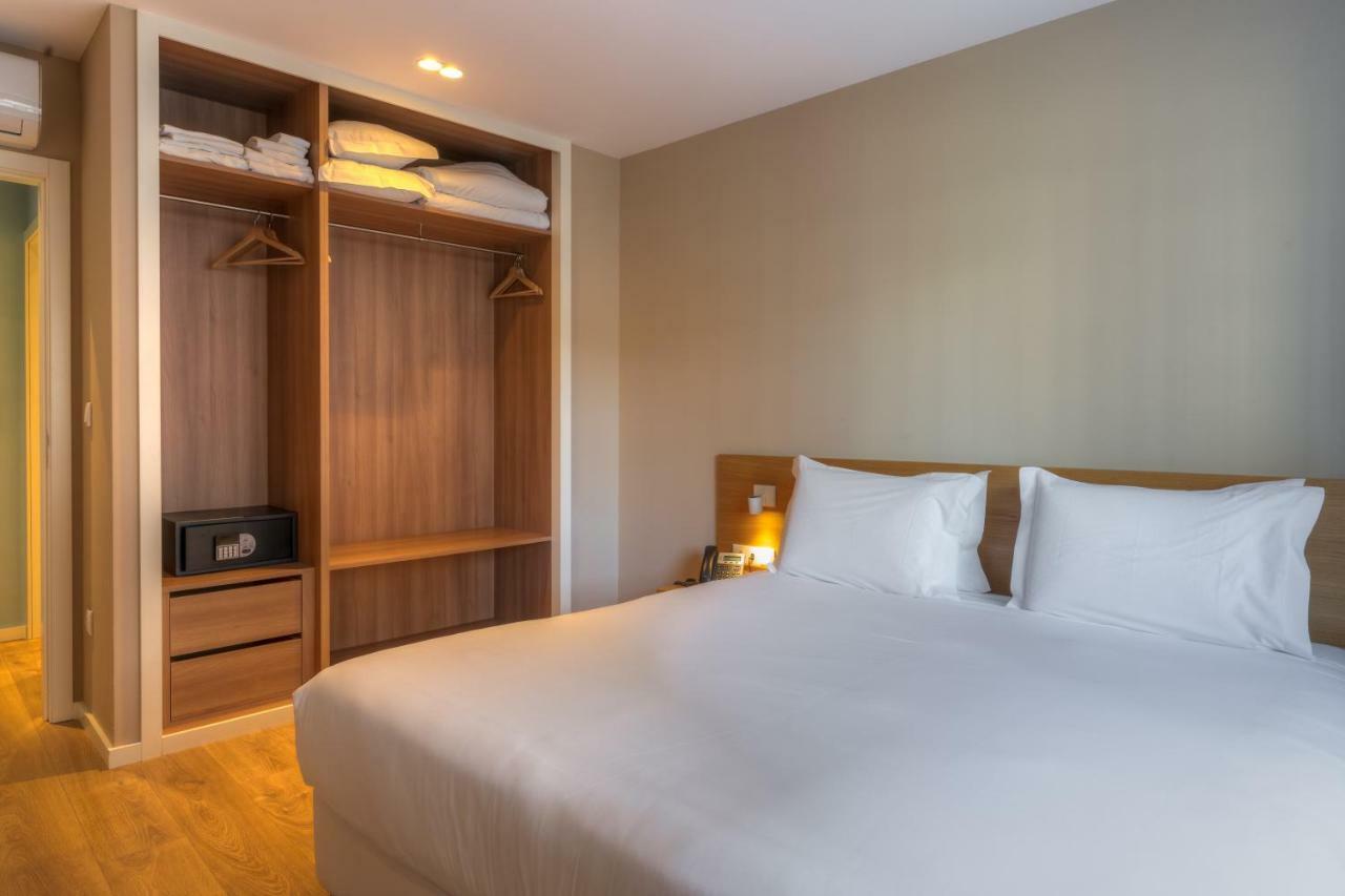 Spot Family Apartments Porto Bagian luar foto